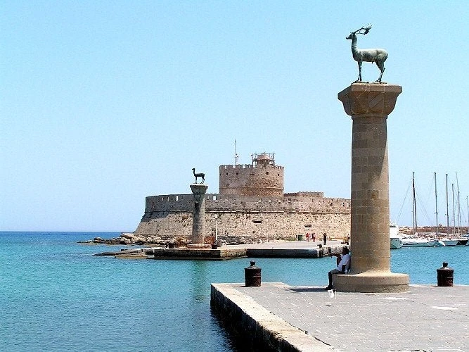 Η Ρόδος «έσπασε τα κοντέρ» στον τουρισμό -Η καλύτερη χρονιά στην Ιστορία!